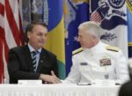 Brasil e Estados Unidos assinam acordo de defesa