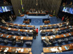 Bolsonaro sanciona com vetos auxílio de R$ 600 01/04/2020