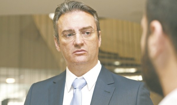 Rolando de Souza para comando da Polícia Federal é nomeado por Bolsonaro