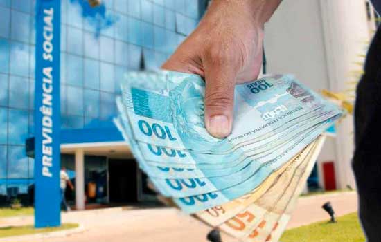 antecipação do 13º