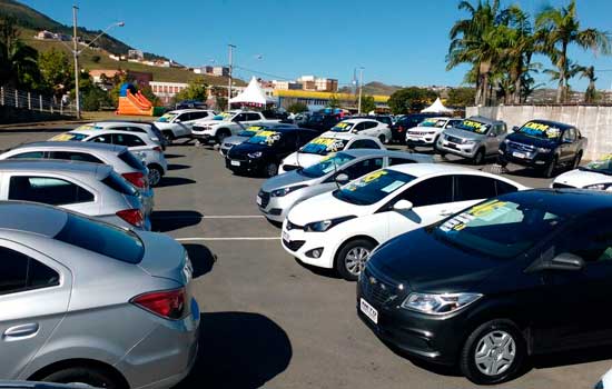 leilão de carros